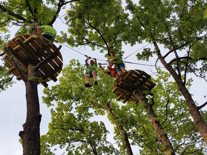 Accrobranche pour les sportifs en herbe